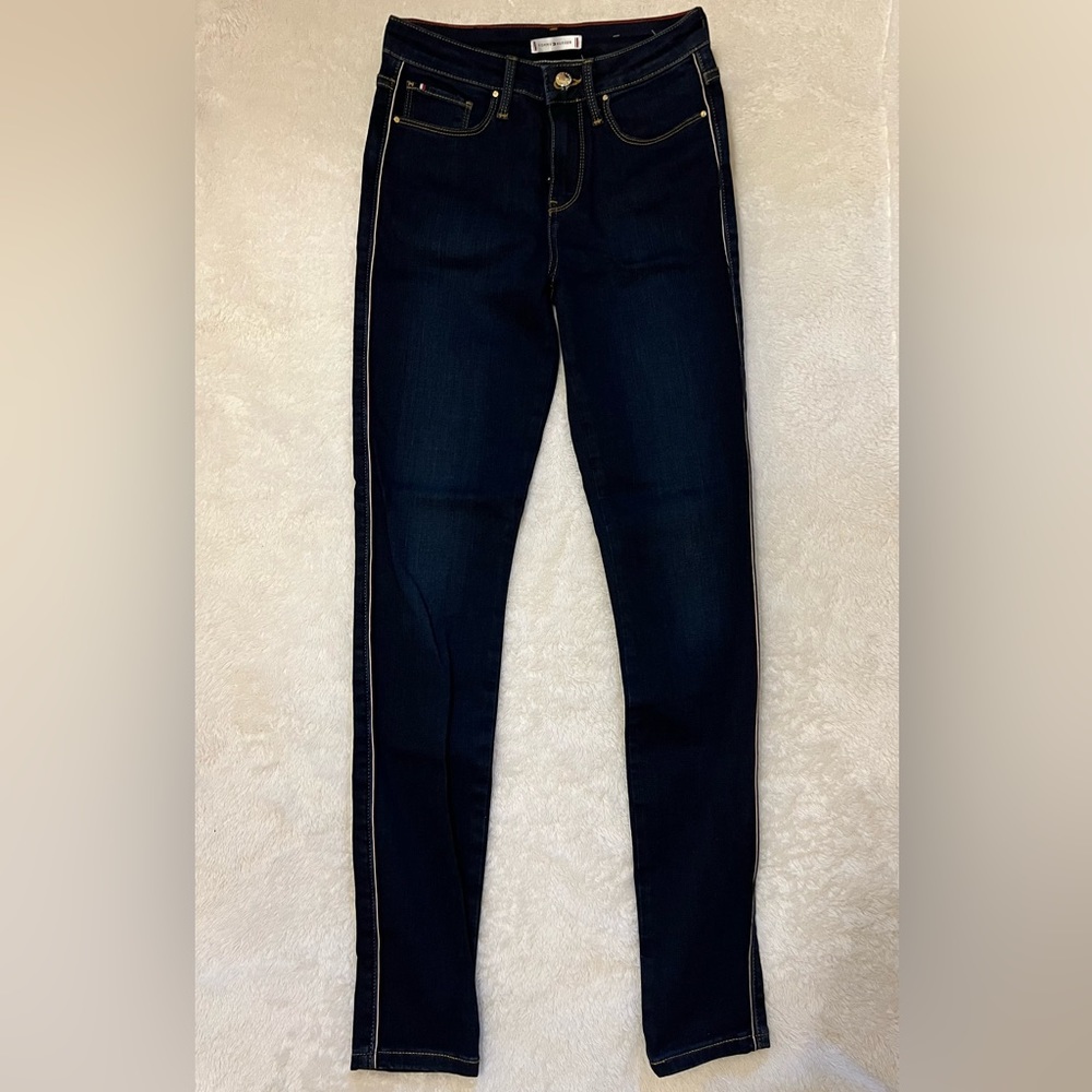 Tommy Hilfiger jeggings, size 27